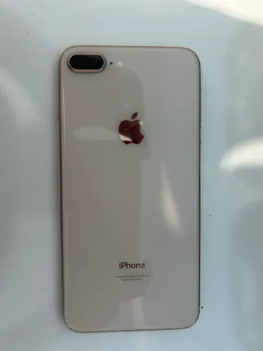 iPhone 8 Plus