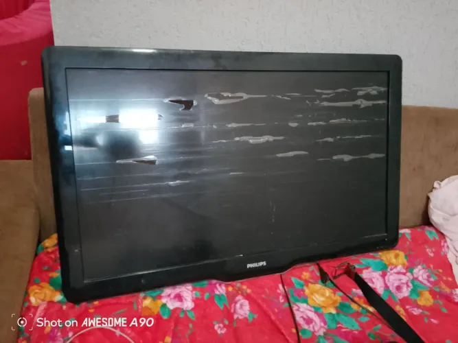 Tv Philips 42 polegadas