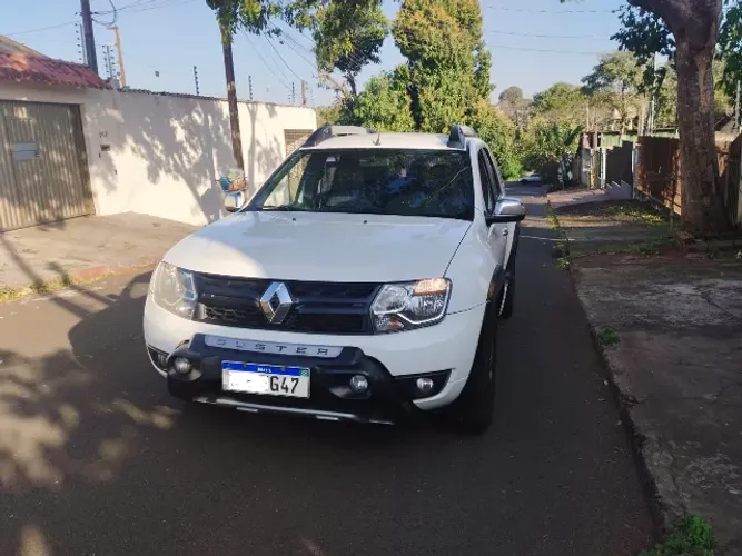Renault Duster Dynamique 2.0 Hi-flex 16V Aut. 2017