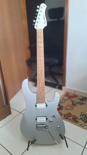 Guitarra Custom Shop Mi Luthieria