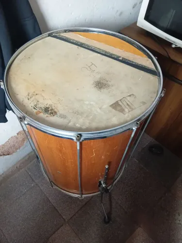 Vendo surdo