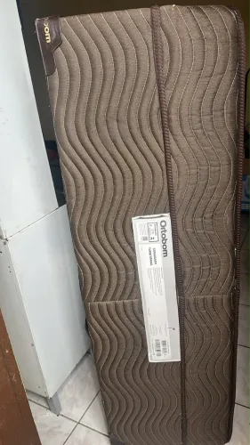 Cama conjugada com molas ensacadas 