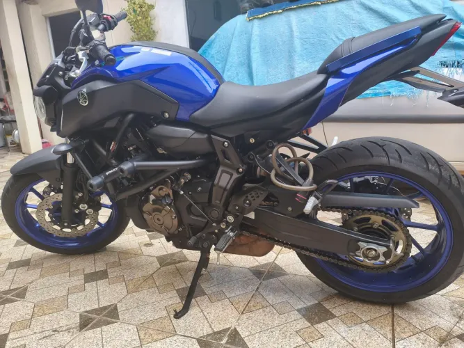 Vendo MT 07 Ano 2024