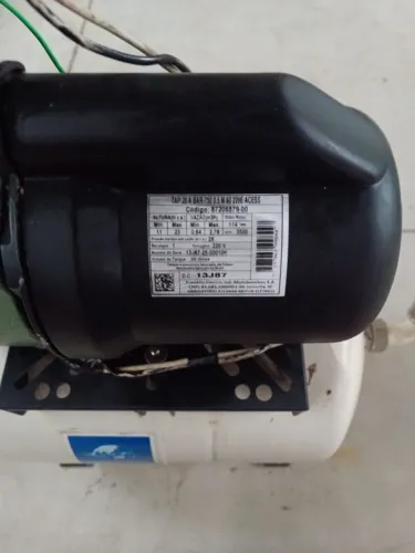 Bomba Pressurizadora Schneider TAP-20 (220V) - Tanque 20L PressureWave
