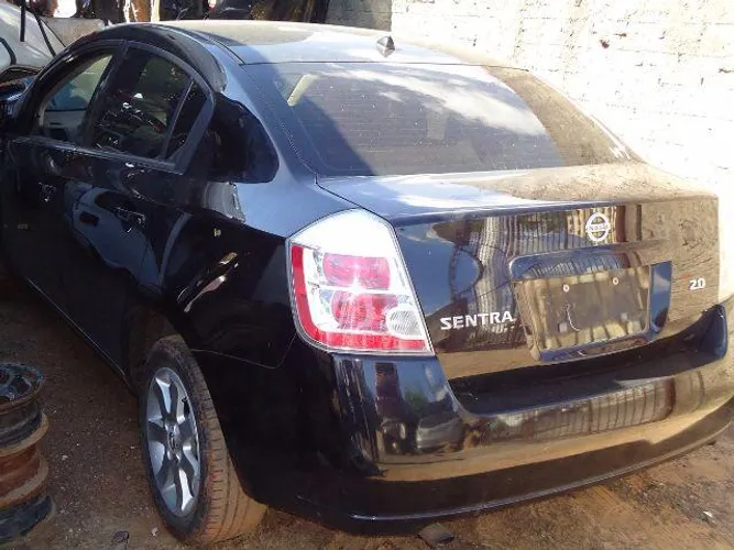Peças usadas Nissan Sentra 2.0 16V gasolina 2008 manual