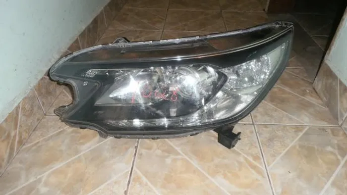 Farol esquerdo Honda crv 2014
