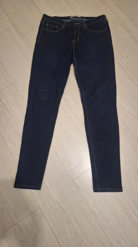Calça azul escuro jeans skinny Abercrombie