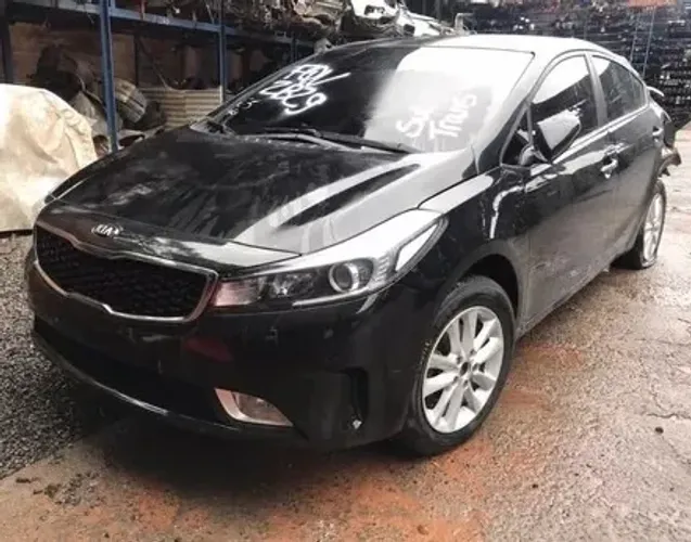 Sucata Cerato para retirada de peças