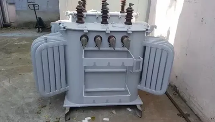 Transformador À Óleo 225kva 13.8 Kv - Reformado E Revisado