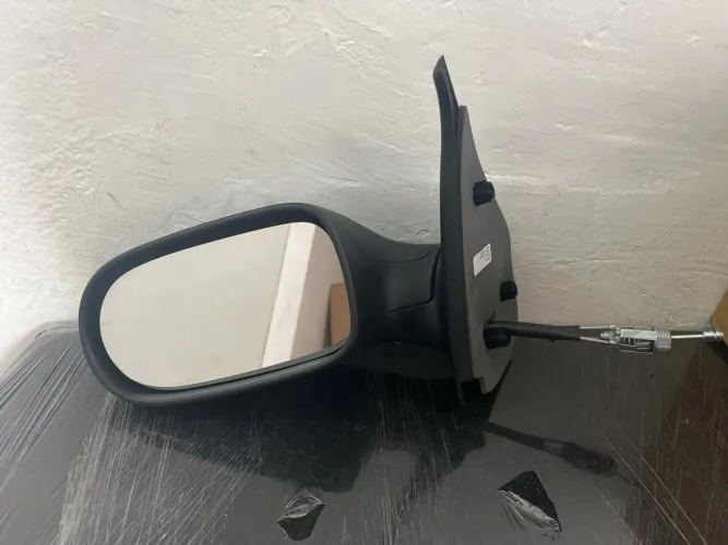 Retrovisor Fiat palio 2004 ate 2007 manual lado esquerdo . 