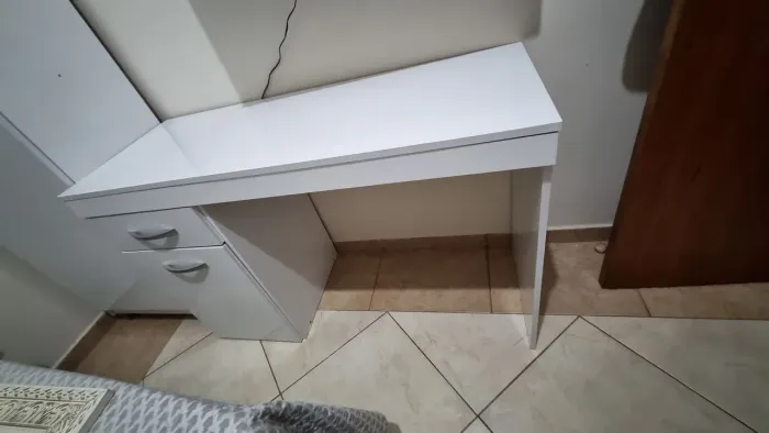 Mesa escrivaninha