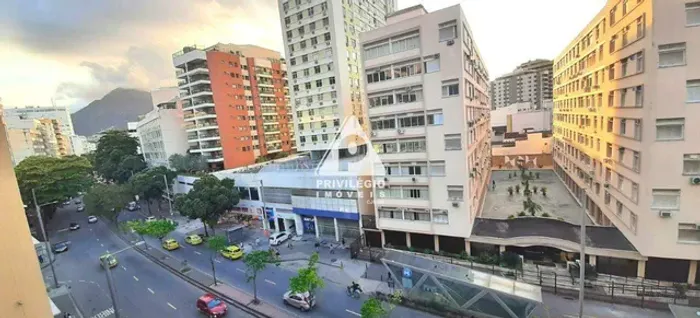 Excelente apto 4 quartos na Tijuca!