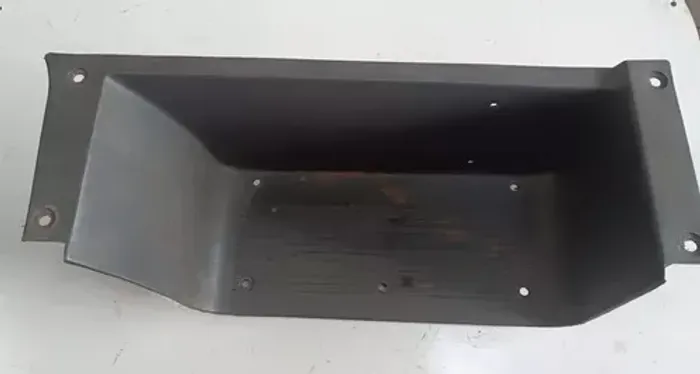 Estribo Pisante L E Iveco Daily 1998 A 2007  *