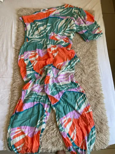 Macaquinho e vestido marca 