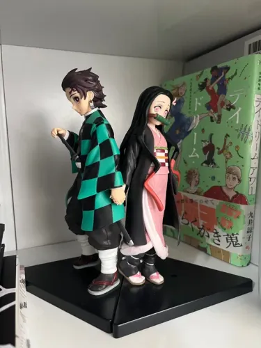Tanjiro e Nezuko Saga Figures Original