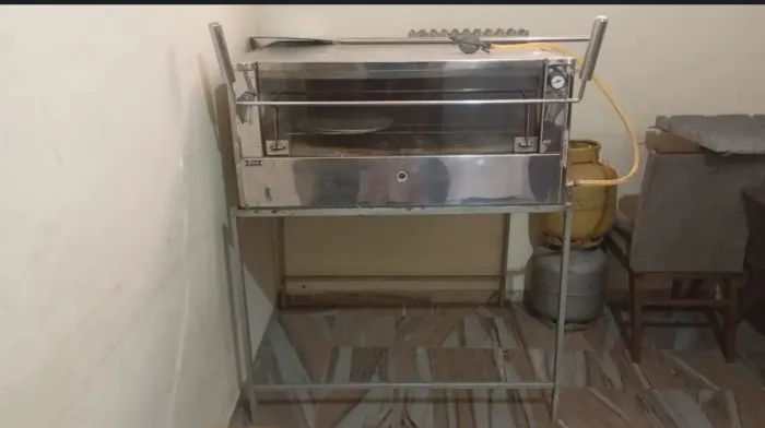 Forno para Pizza/Comércio Lastro