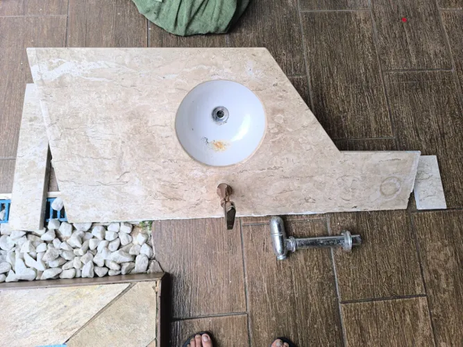Pia de mármore para banheiro ou lavabo 