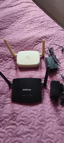 Roteadores Intelbras e Multilaser