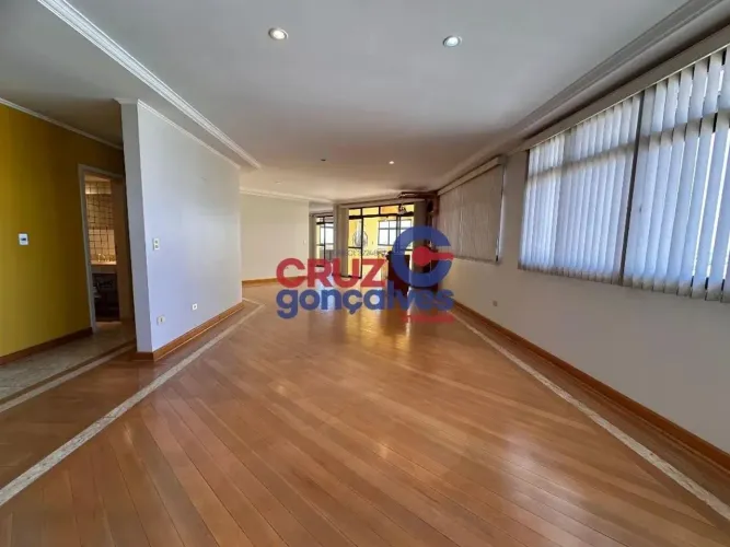 Apartamento de luxo para venda e locação, com 04 dormitórios e 03 suítes no bairro Cidade