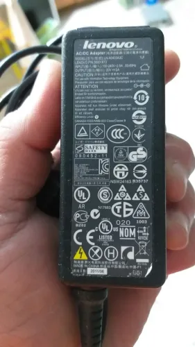 Carregador Para Notebook Original Lenovo 20V 2a Part Number LN-a0403A3C 