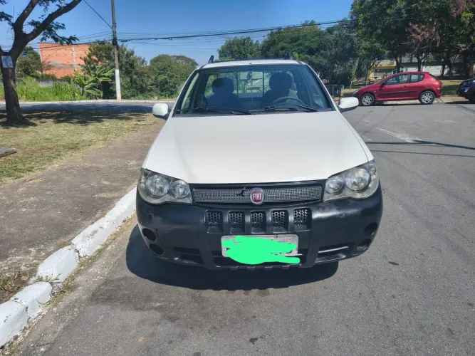 Fiat Strada 1.4 MPI Fire Flex 8V CS 2010