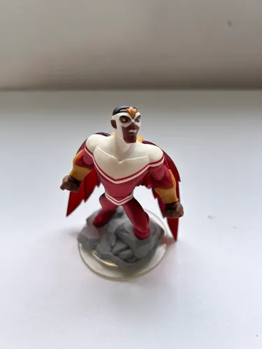 Disney Infinity: Marvel Super Heroes 2.0 Falcon Figure