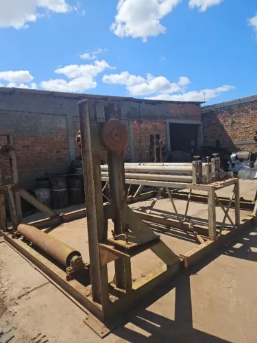 Máquina para refilar, desdobrar correia transportadora 