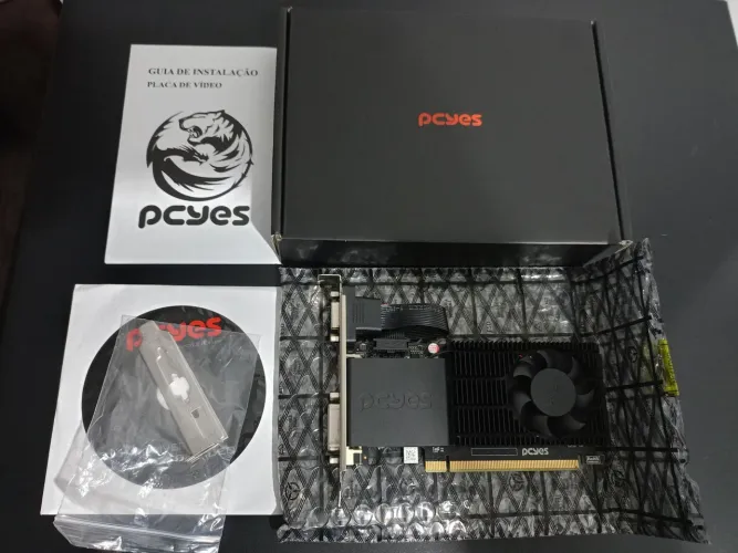 Placa de Video PCYES! Radeon R5 220, 2GB, GDDR3, Low Profile, 64-bit, PPER5DR3LPBR