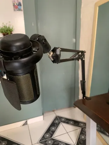 Microfone Cardioid RGB