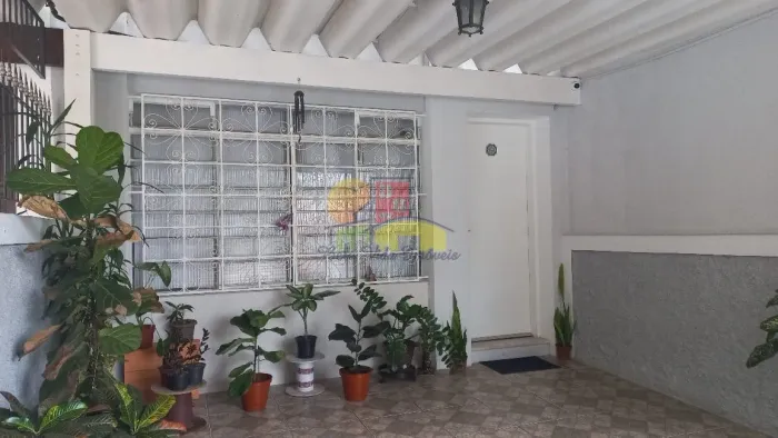 SOBRADO 02 DORMTS / 02 WCS - 124,02 M²