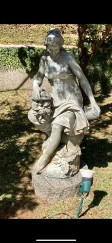 Estátua em pedra para jardim
