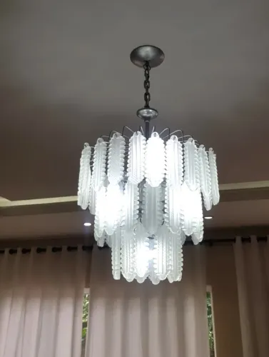 Lindo Lustre de cristal 57 elementos feito a mão