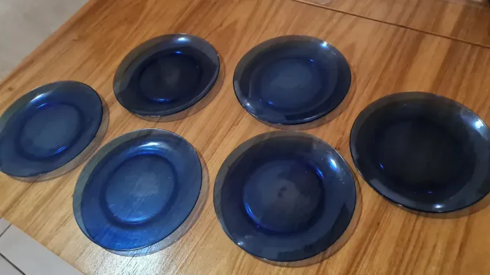 7 pratos duralex azul