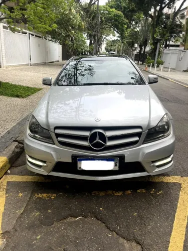 Mercedes-Benz C-180 CGI Coupe Sport 1.6 TB 16V Aut. 2013