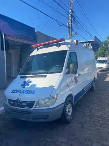Ambulância Sprinter 313 2011 super conservada, duvido mais inteira! 