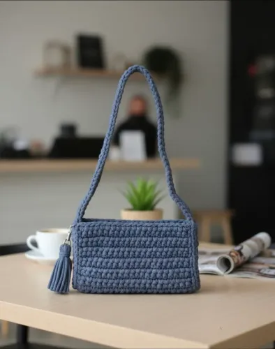 Bolsa de crochet feita a mão