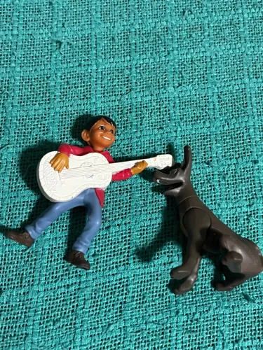 Viva a vida é uma festa McDonaldS Disney