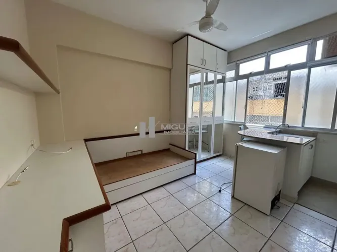 Studio localizado na rua Barão de Itapagipe