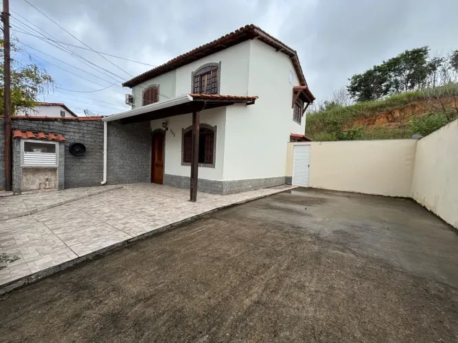 Casa 2 quartos - Jardim Belvedere