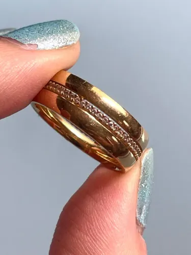 Anel Vivara aliança ouro 18k com diamantes Aro 16