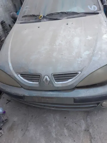 Sucata de megane 1.6 16v