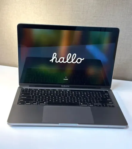 MacBook Pro 2019 A2159 Intel core i7 16GB 256GB Seminovo de qualidade