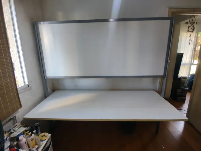PRODUTO TOK & STOK - Cama beliche com Painel/Mesa para Escritório/Estudar.