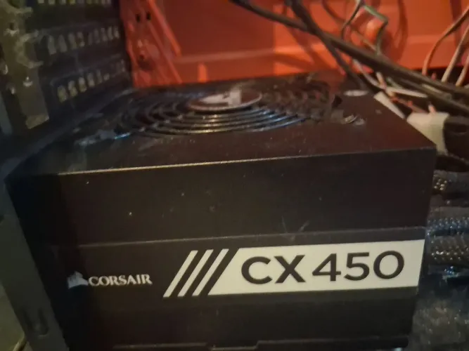 Fonte Corsair CX450