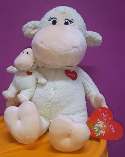 Coleção Mãe e Filho Nestlé (novos com etiqueta)