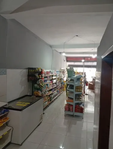 Vendo esse mercadinho