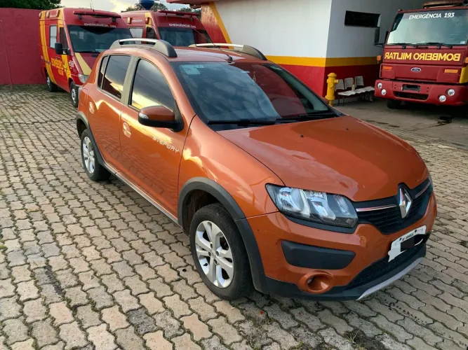 Renault Sandero Step. Easy R H-power 1.6 8V 2015