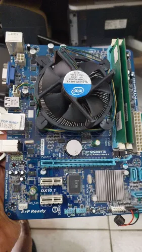 Placa mae 1155 com processador core i3 + 4gb de memórias 