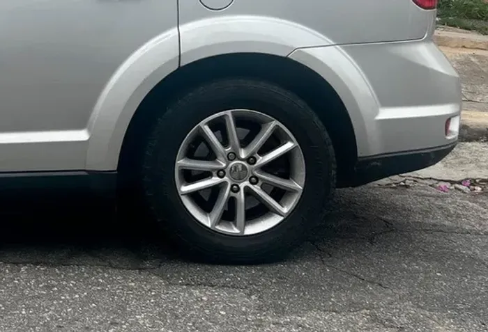 Jogo de Rodas Dodge Journey ou Fiat Freemont com Pneus Bridgestone
