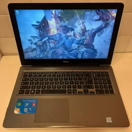 Notebook Dell i5 7th - 8Gb Ram - Radeon R7 M440 - SSD e 1Tb HD